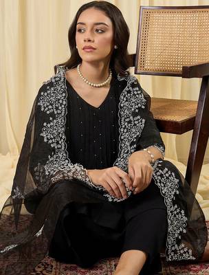Women Ethnic Motifs Embroidered Pleated Thread Work Kurta with Trousers & With Dupatta 1