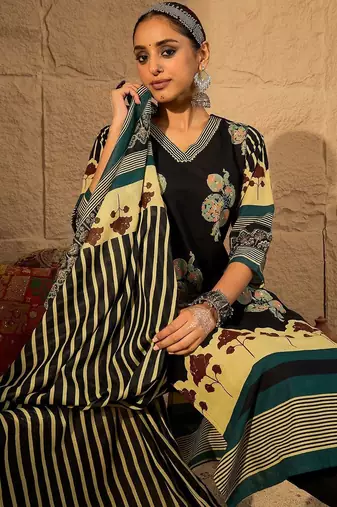 Women Ethnic Motifs Printed Regular Pure Cotton Kurta with Trousers & With Dupatta