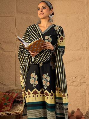 Women Ethnic Motifs Printed Regular Pure Cotton Kurta with Trousers & With Dupatta 7