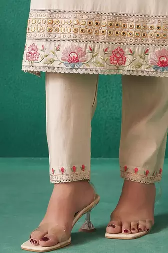 Women Floral Embroidered Regular Mirror Work Kurta with Trousers & With Dupatta