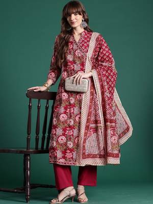 Women Floral Printed Angrakha Pure Cotton Kurta with Trousers & With Dupatta 1