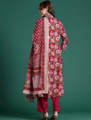 Women Floral Printed Angrakha Pure Cotton Kurta with Trousers & With Dupatta 2