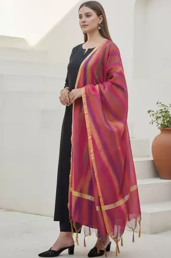 Women Regular Kurta with Trousers & With Dupatta