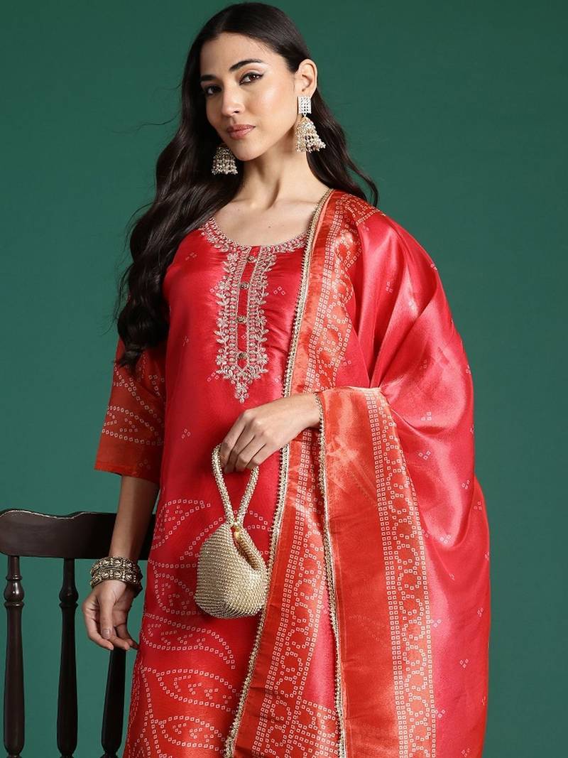Women Ethnic Motifs Printed Regular Thread Work Kurta with Trousers & With Dupatta
