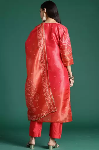 Women Ethnic Motifs Printed Regular Thread Work Kurta with Trousers & With Dupatta