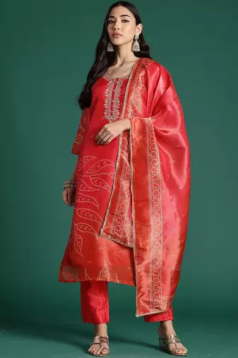 Women Ethnic Motifs Printed Regular Thread Work Kurta with Trousers & With Dupatta