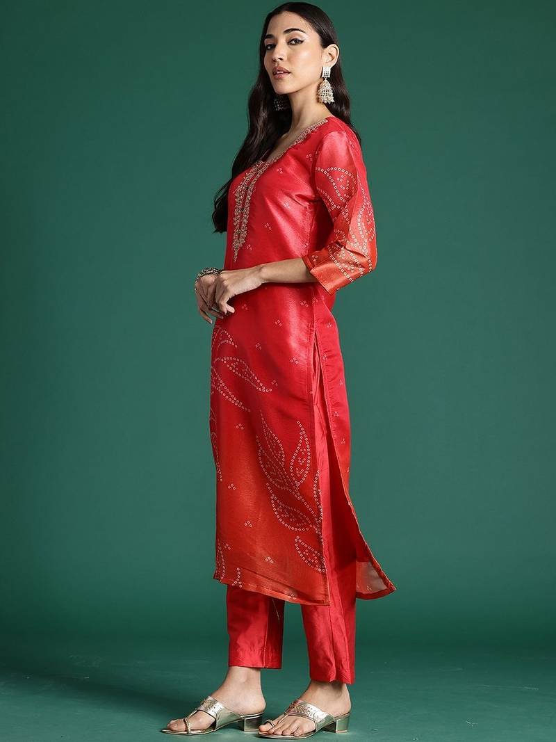 Women Ethnic Motifs Printed Regular Thread Work Kurta with Trousers & With Dupatta