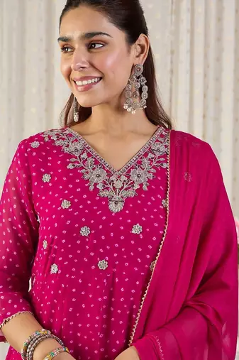 Ethnic Motifs Printed V-Neck Sequinned Georgette Kurta With Trousers & Dupatta