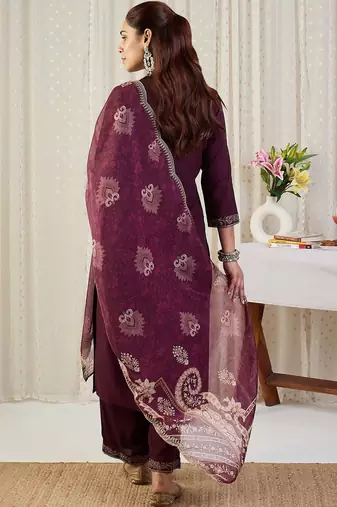 Women Paisley Embroidered Regular Kurta with Palazzos & With Dupatta