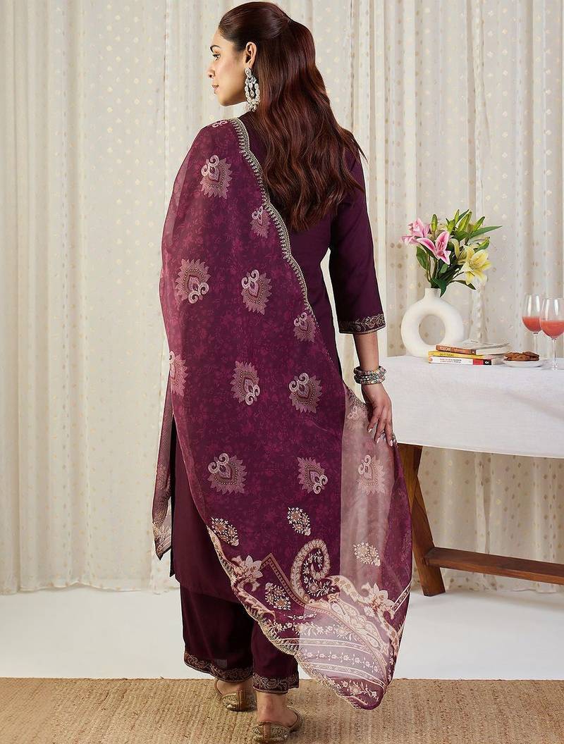 Women Paisley Embroidered Regular Kurta with Palazzos & With Dupatta