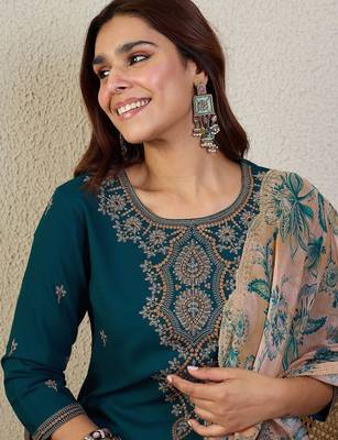Ethnic Motifs Embroidered Regular Thread Work Kurta With Patiala & Dupatta 6