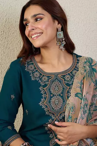 Ethnic Motifs Embroidered Regular Thread Work Kurta With Patiala & Dupatta
