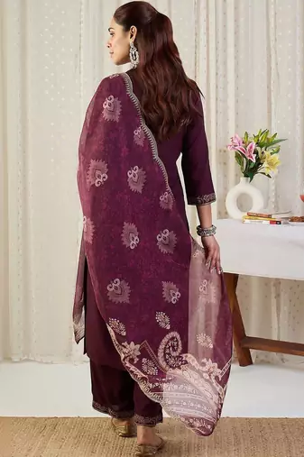Ethnic Motifs Embroidered Thread Work Kurta With Trousers & Dupatta