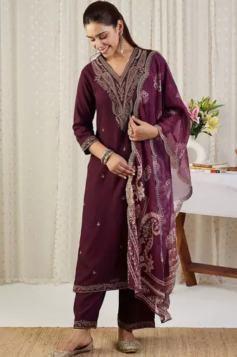 Ethnic Motifs Embroidered Thread Work Kurta With Trousers & Dupatta