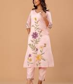Women Floral Embroidered Regular Thread Work Kurta with Trousers