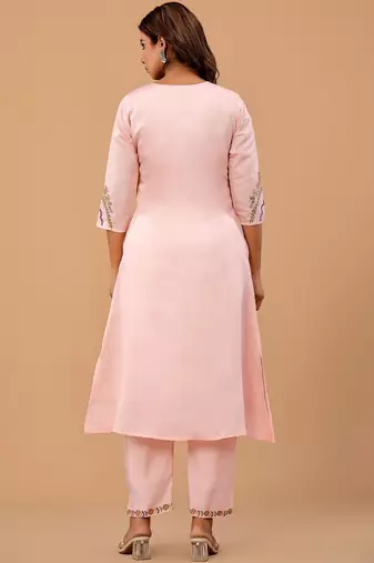 Women Floral Embroidered Regular Thread Work Kurta with Trousers