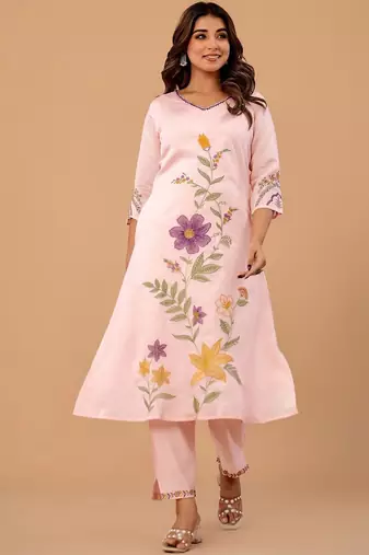Women Floral Embroidered Regular Thread Work Kurta with Trousers