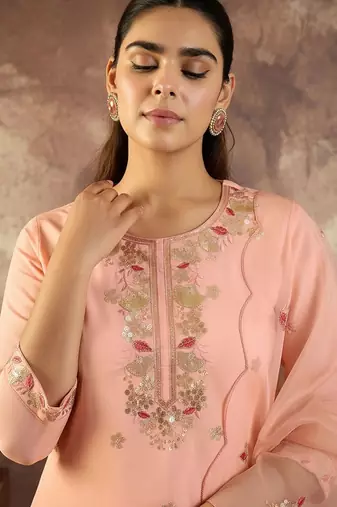 Ethnic Motifs Embroidered Regular Sequinned Kurta With Trousers & Dupatta