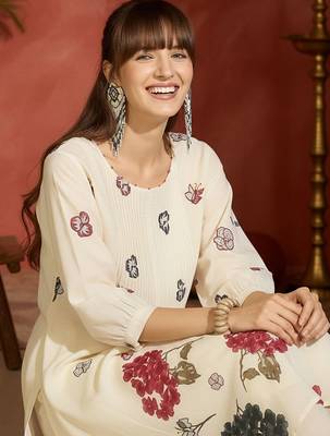 Floral Printed Regular Pure Cotton A-Line Kurta With Trousers 2