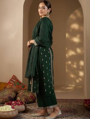 Ethnic Motifs Embroidered Round Neck Thread Work Kurta With Trousers & Dupatta 5