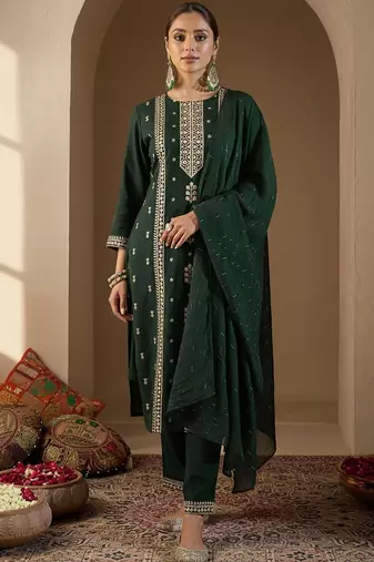 Ethnic Motifs Embroidered Round Neck Thread Work Kurta With Trousers & Dupatta
