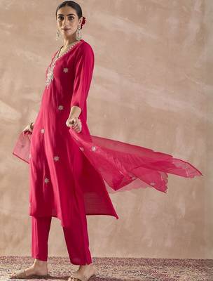 Ethnic Motifs Embroidered Thread Work Straight Kurta With Trousers & Dupatta 4