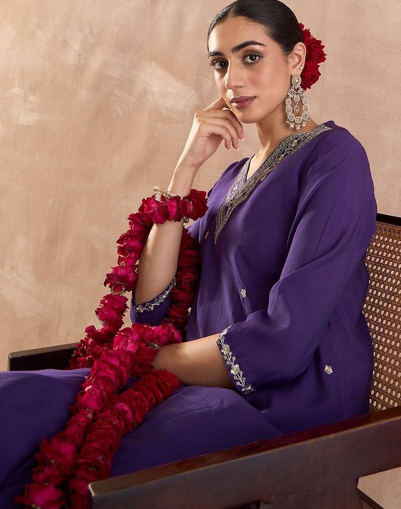Ethnic Motifs Embroidered Regular Thread Work Kurta With Trousers & Dupatta