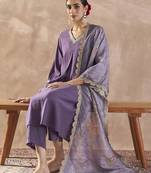 Regular Thread Work V Neck Kurta With Trousers & Dupatta