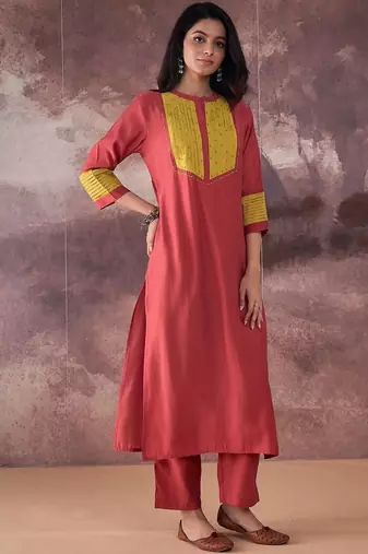 Self Design Round Neck Straight Kurta With Trouser
