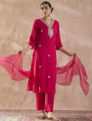 Ethnic Motifs Embroidered V-Neck Thread Work Kurta With Trousers & Dupatta 1