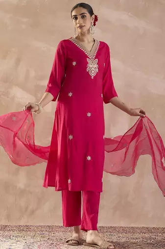 Ethnic Motifs Embroidered V-Neck Thread Work Kurta With Trousers & Dupatta