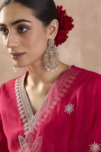 Ethnic Motifs Embroidered V-Neck Thread Work Kurta With Trousers & Dupatta