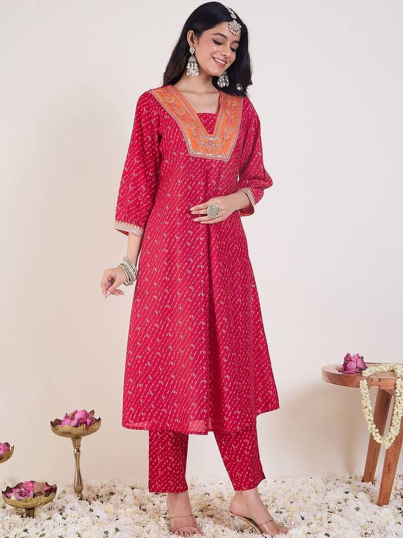 Women Ethnic Motifs Embroidered Regular Thread Work Silk Kurta with Trousers