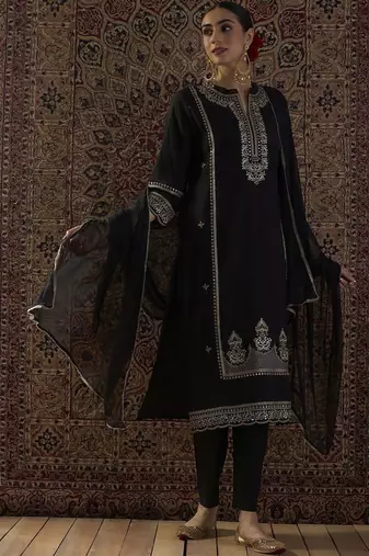 Embroidered Notch Neck Sequinned Straight Kurta With Trousers & Dupatta