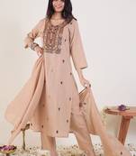 Ethnic Motifs Embroidered Thread Work Kurta With Trousers & Dupatta