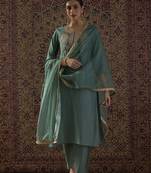Ethnic Motifs Embroidered Thread Work Straight Kurta With Trousers & Dupatta