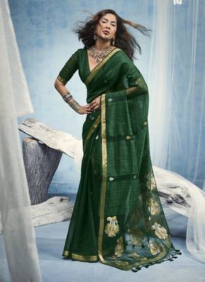 Green pure munga silk blend handloom saree and contrast weaving border with organza pallu 1