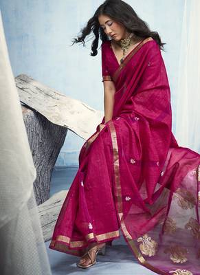 Ruby pure munga silk blend handloom saree and contrast weaving border with organza pallu 3