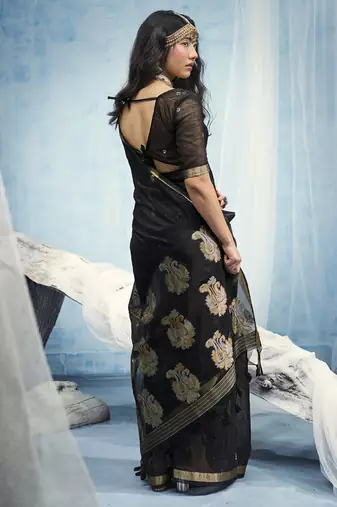 Black pure munga silk blend handloom saree and contrast weaving border with organza pallu