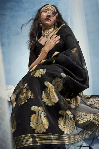 Black pure munga silk blend handloom saree and contrast weaving border with organza pallu