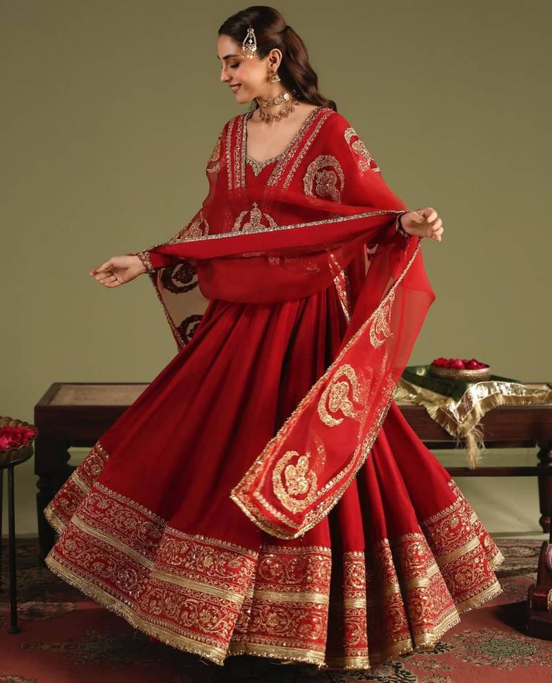 Red silk blend embroidered flared gown set