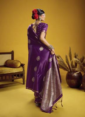 Wine pure satin handloom weaving silk blend festival wear saree 3