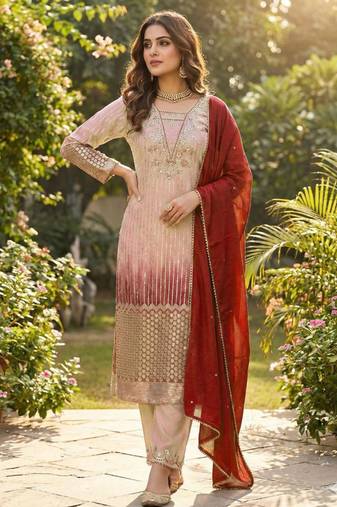 Pink silk blend embroidered kurta set
