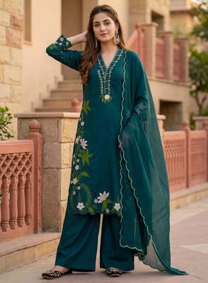 Teal silk blend embroidered palazzo set 2