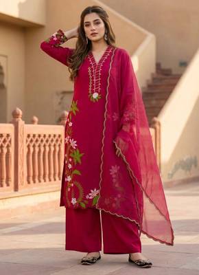 Magenta silk blend embroidered palazzo set 3