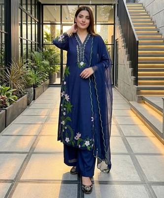 Navy blue silk blend embroidered palazzo set 3
