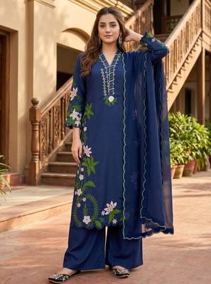 Navy blue silk blend embroidered palazzo set 4