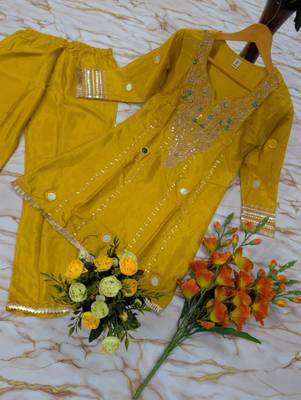 Yellow silk blend embroidered palazzo set 3