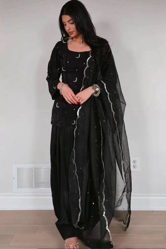 Black silk blend embroidered farshi salwar set