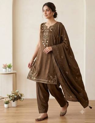 Brown silk blend embroidered farshi salwar set 4
